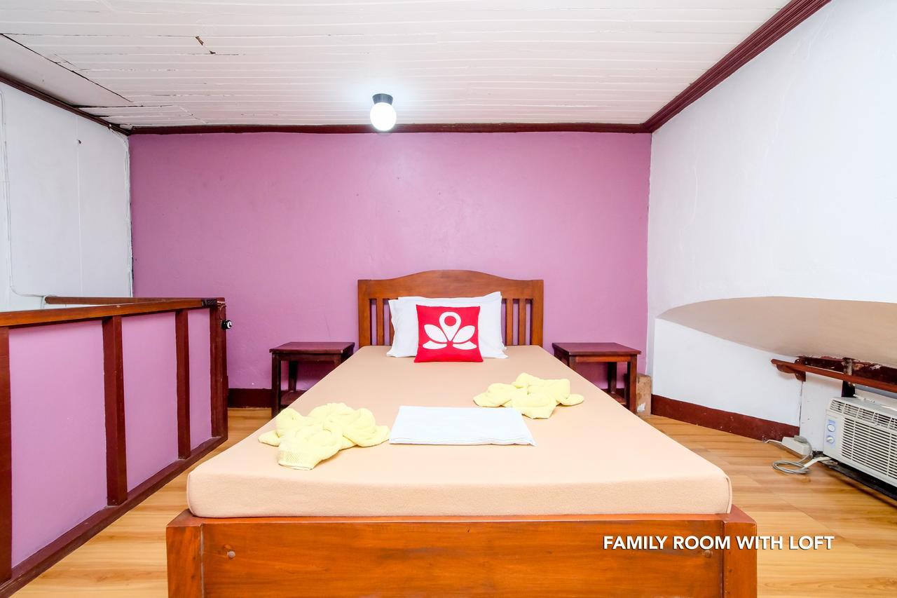 Zen Rooms Calle Crisologo Βιγκάν Εξωτερικό φωτογραφία